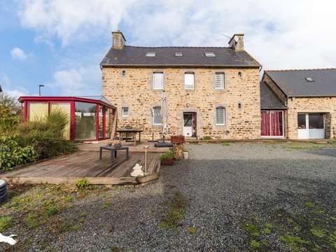 Vente maison 8 pièces Plouëc-du-Trieux 22