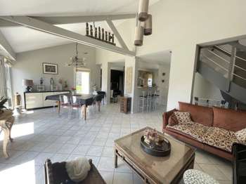 Vente maison 9 pièces
