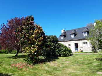 Maison 6 pièces 130 m² · à Plougoumelen · 130 m² · 388 500 €