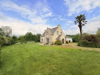 Vente maison 7 pièces Plougourvest 29