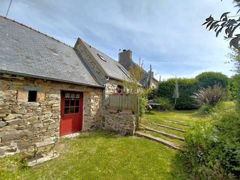 Vente maison 9 pièces Plougrescant 22