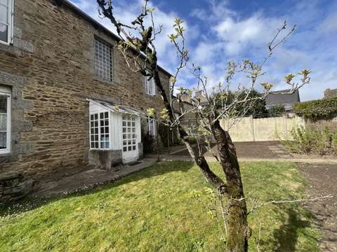 Vente maison 8 pièces Plouguenast 22