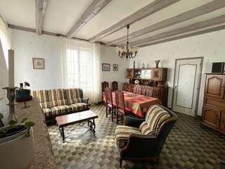 Vente maison 8 pièces