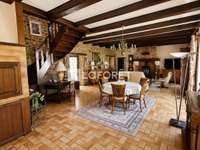 Vente maison 9 pièces