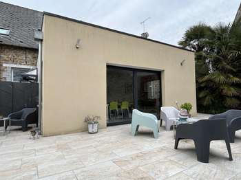 Vente maison 9 pièces Ploumagoar 22