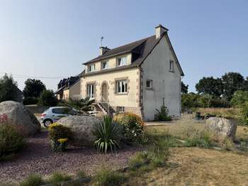 Vente maison 6 pièces Ploumagoar 22