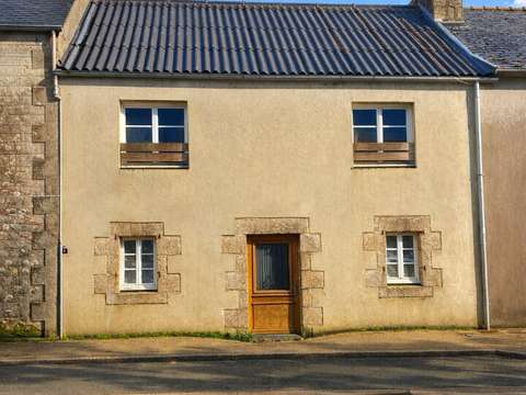 Vente maison 2 pièces Plounéour-Ménez 29