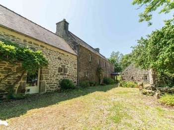 Vente maison 9 pièces Plounéour-Ménez 29