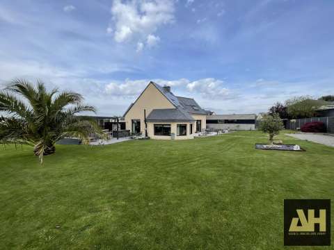 Vente maison 7 pièces Plounéventer 29