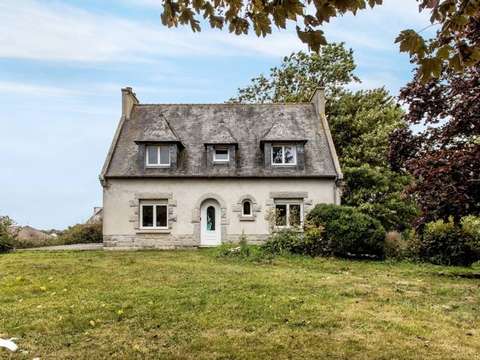 Vente maison 7 pièces Plounévez-Lochrist 29