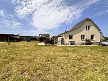 Vente maison 5 pièces Plounévez-Moëdec 22