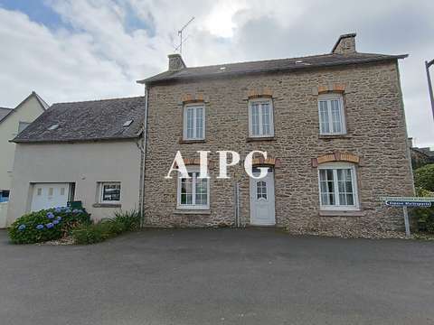 Vente maison 7 pièces Plounévez-Quintin 22