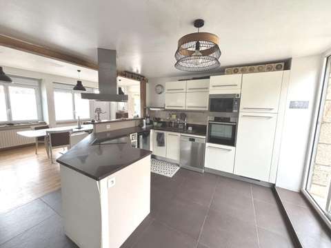 Vente maison 8 pièces