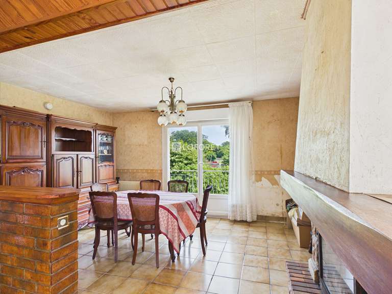 Vente maison 8 pièces