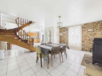Maison 6 pièces 157 m² · à Plozévet · 157 m² · 295 000 €
