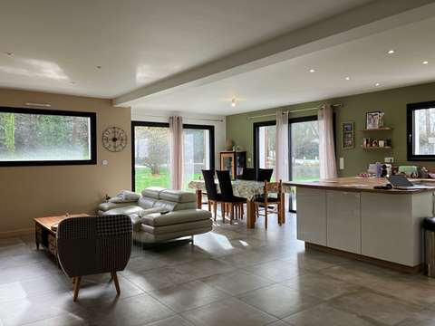 Vente maison 6 pièces Plumergat 56