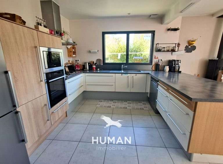 Vente maison 8 pièces