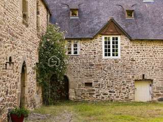 Vente maison 16 pièces