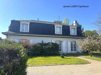 Vente maison 8 pièces