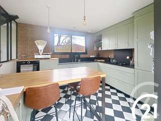 Vente maison 8 pièces