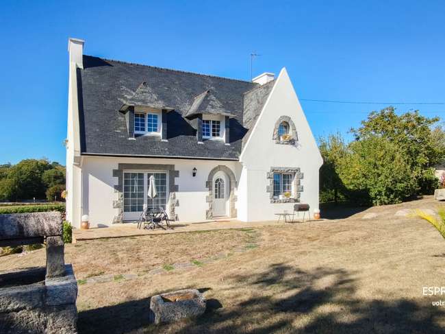 Maison 6 pièces 148 m² · à Pont-Aven · 148 m² · 374 400 €