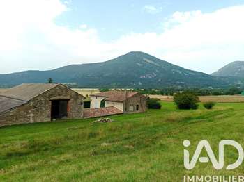 Vente maison 5 pièces Pont-de-Barret 26