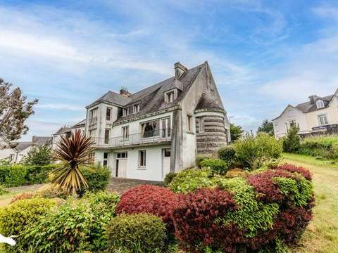 Vente maison 11 pièces Pont-de-Buis-lès-Quimerch 29
