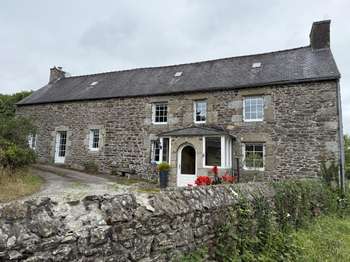 Vente maison 5 pièces Pont-Melvez 22