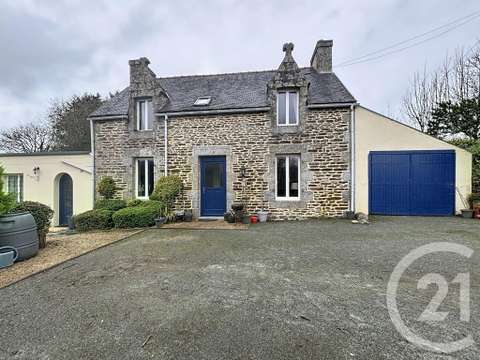 Vente maison 4 pièces Pont-Melvez 22