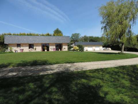 Vente maison 4 pièces Pont-Melvez 22