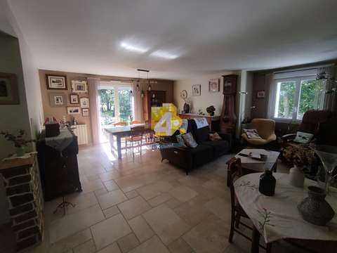 Vente maison 8 pièces