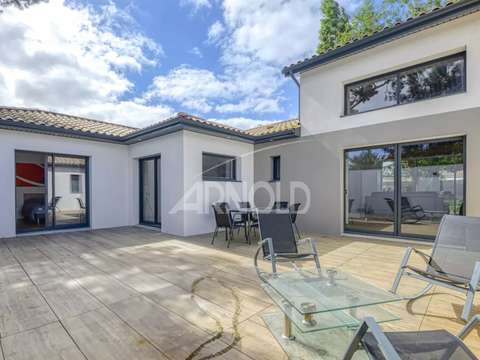 Vente maison 8 pièces Pornic 44