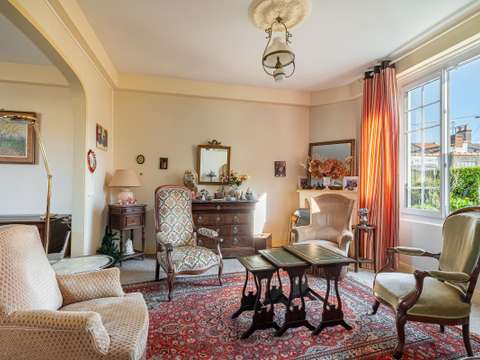 Vente maison 8 pièces Vente maison 8 pièces
