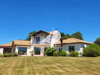 Vente maison 8 pièces