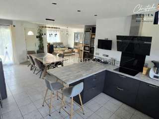 Vente maison 9 pièces