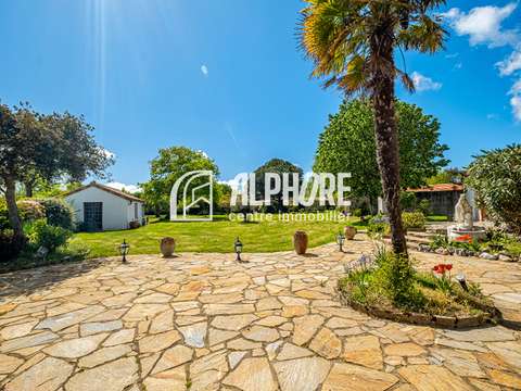Vente maison 8 pièces