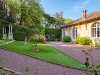 Vente maison 13 pièces