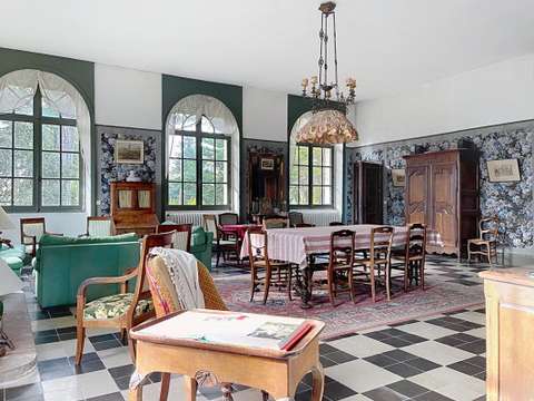 Vente maison 12 pièces