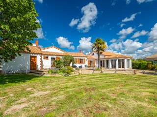 Vente maison 8 pièces