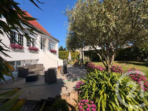 Vente maison 8 pièces Pornic 44
