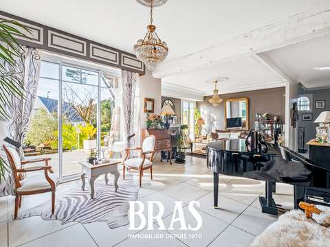 Vente maison 8 pièces
