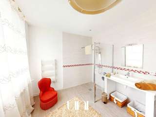 Vente maison 12 pièces