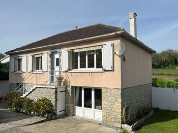 Vente maison 4 pièces Port-en-Bessin-Huppain 14