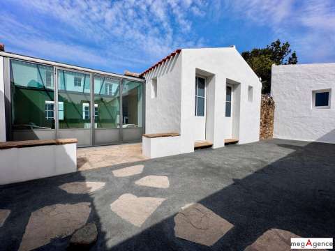 Vente maison 6 pièces Port-joinville 85