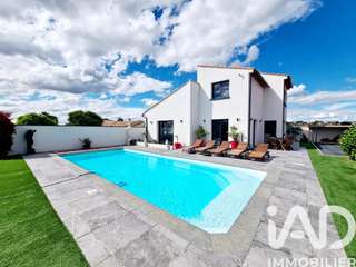 Vente maison 9 pièces