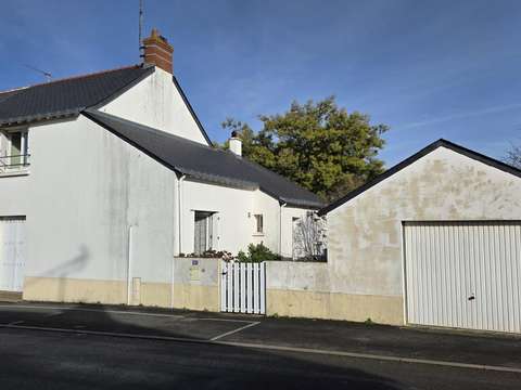 Vente maison 5 pièces Pouillé-les-Côteaux 44