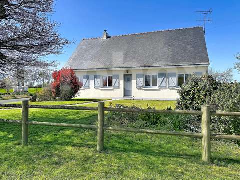 Vente maison 8 pièces Pouillé-les-Côteaux 44