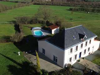 Vente maison 8 pièces