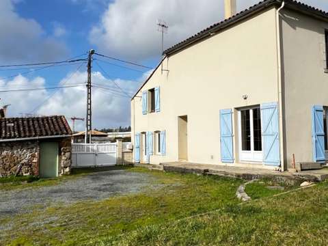 Vente maison 4 pièces Pouzauges 85