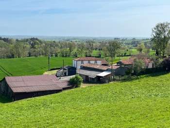 Vente maison 5 pièces Pouzauges 85